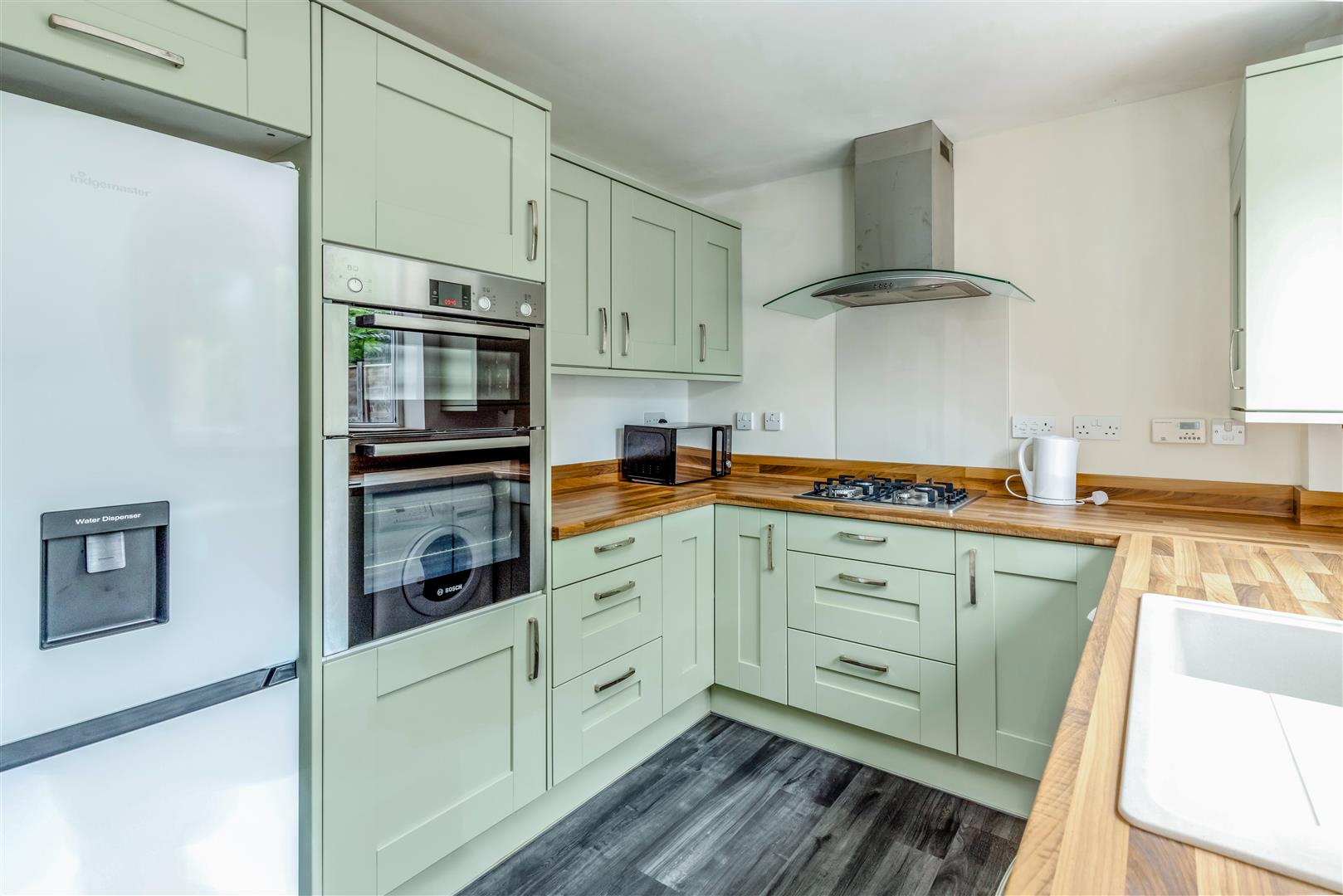 Vyne Crescent, Great Holm, Milton Keynes